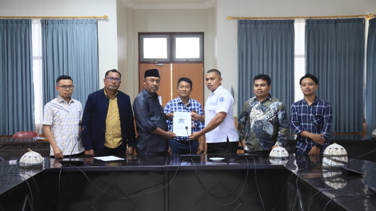 Naskah Akademik
